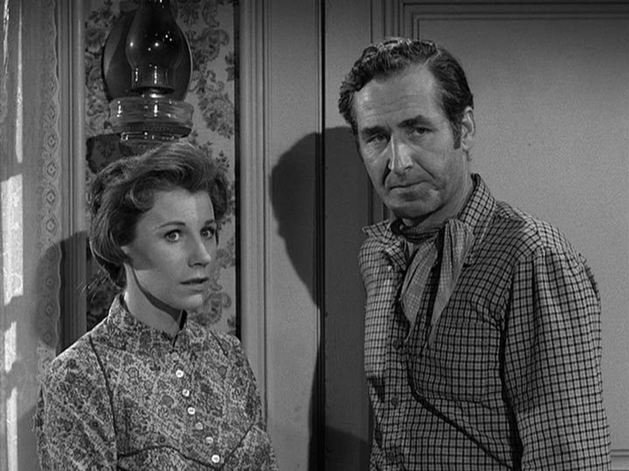 Rawhide — La vieille fille