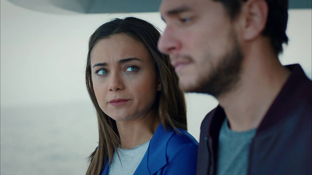 Güllerin Savaşı — Épisode 7