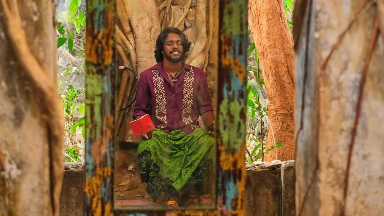 Pennum Porattum (2026) Unofficial Hindi Dubbed backdrop