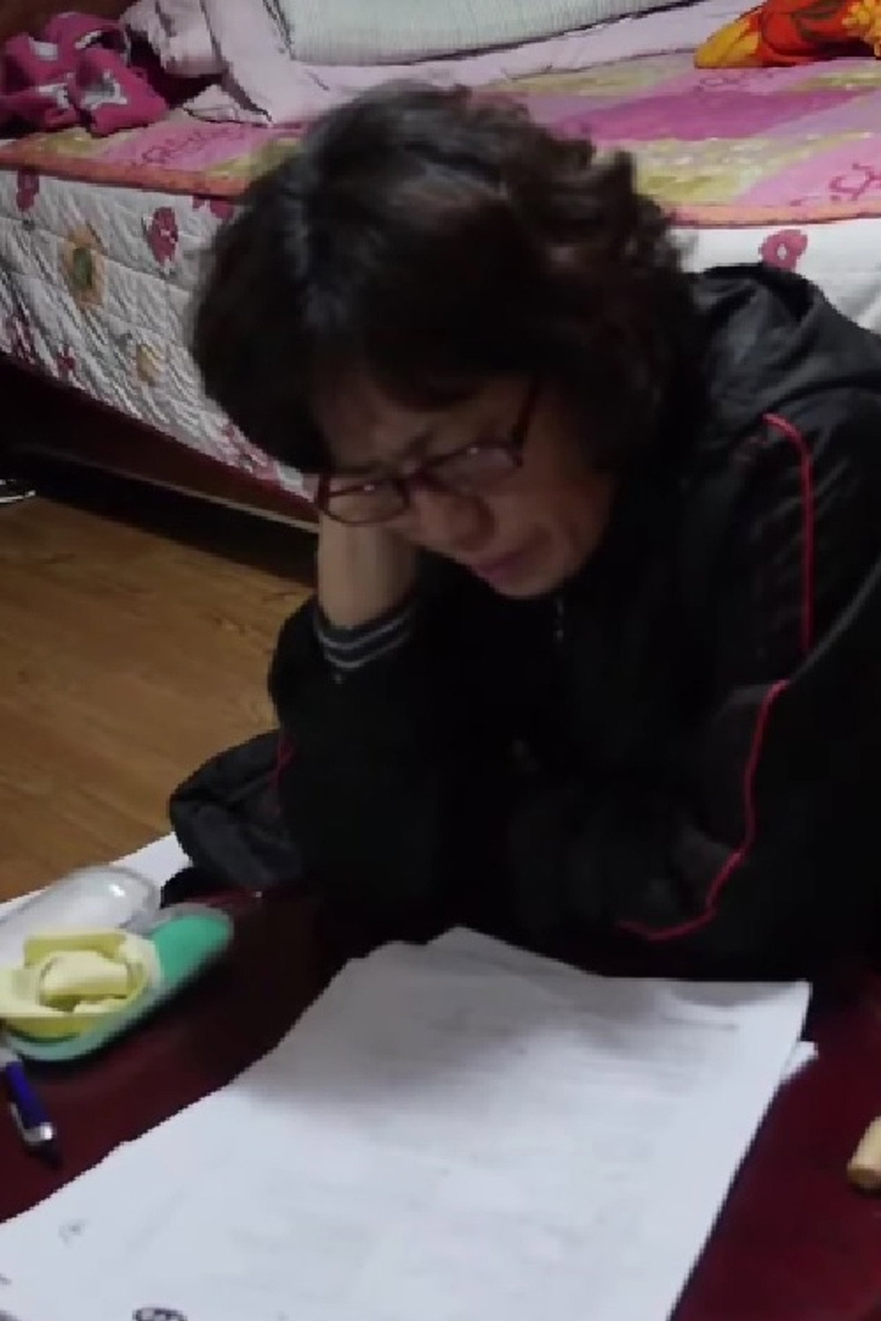 Mom goes into her room
