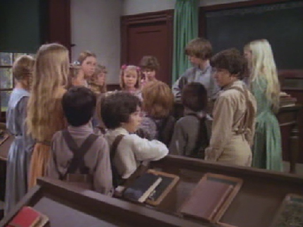 Little House on the Prairie - Season 1 Episode 9 : School Mom