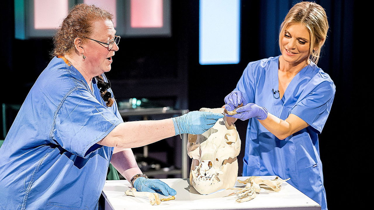 Royal Institution Christmas Lectures - Season 57 Episode 1 : Dead Body