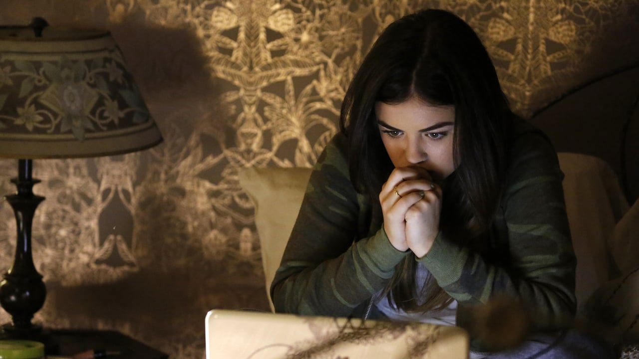Pretty Little Liars - Season 5 Episode 4 : Thrown From the Ride