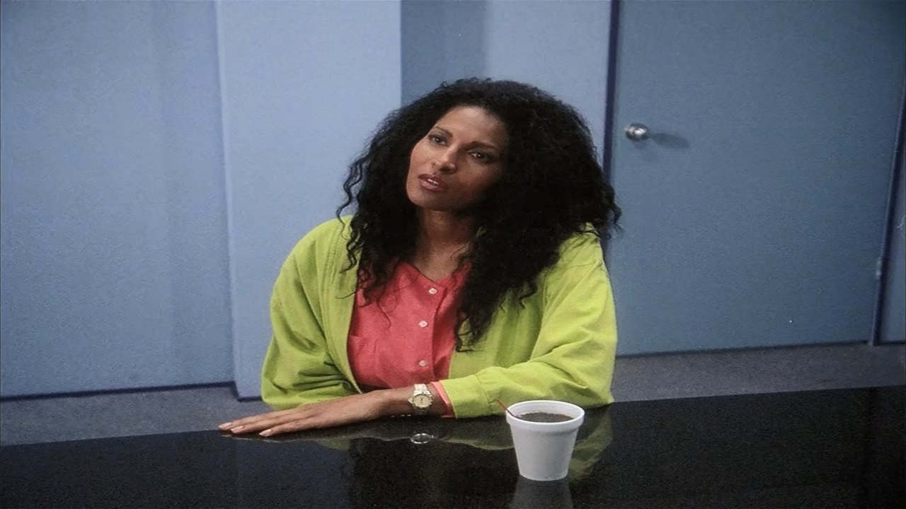 Miami Vice - Season 0 Episode 1 : Too Much, Too Late