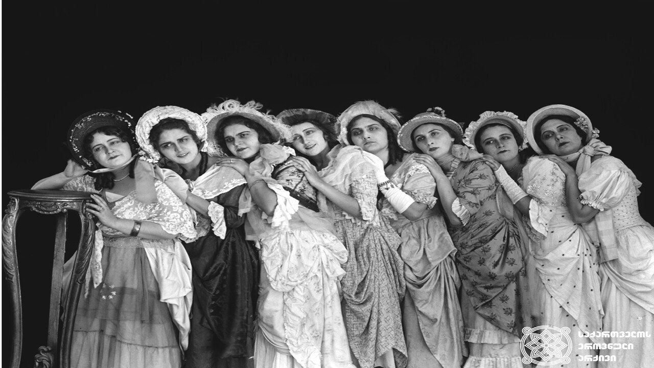 title image