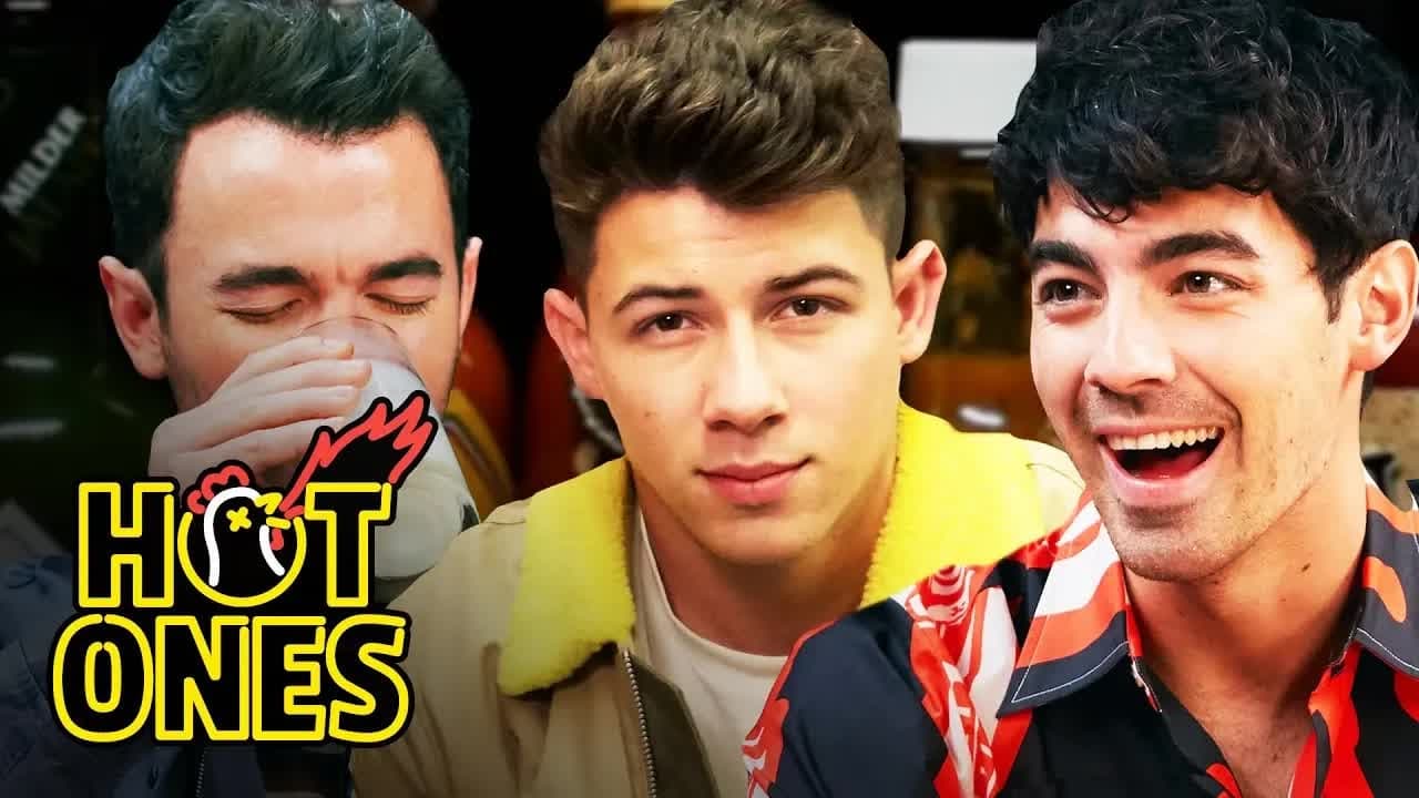 Hot Ones - Season 9 Episode 1 : The Jonas Brothers Burn Up While Eating Spicy Wings