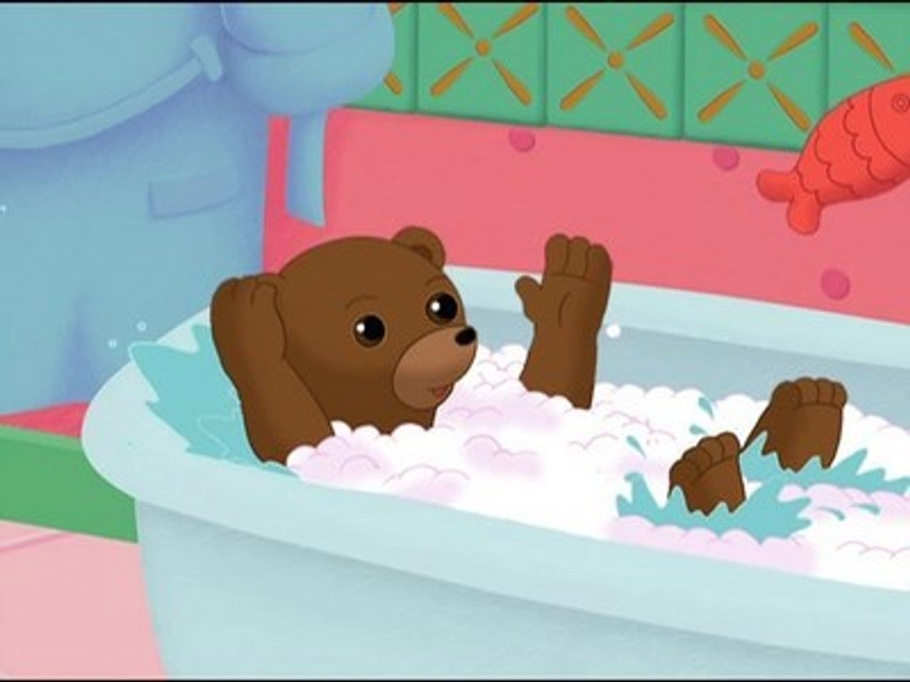 Les Aventures de Petit Ours Brun — Petit Ours Brun prend son bain