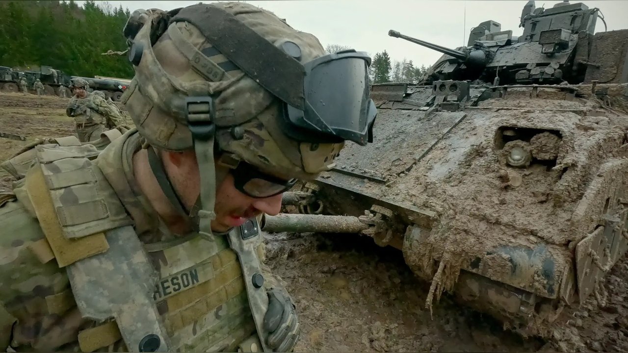 Impossible Repairs - Season 3 Episode 5 : Fixing For A Fight: U.S. Army Mega Repair Base