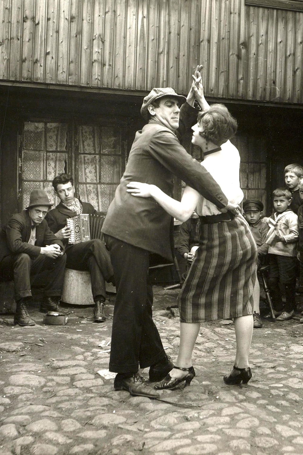 Fager er lien Backdrop