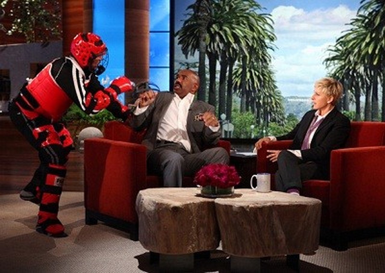 The Ellen DeGeneres Show - Season 9 Episode 29 : Steve Harvey, Rachel Maddow, Robyn