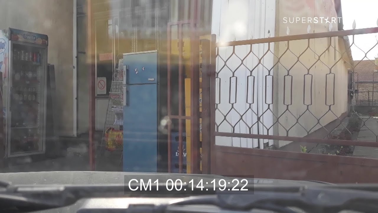 Government Job - Season 7 Episode 119 : 1201 Kamera obskura