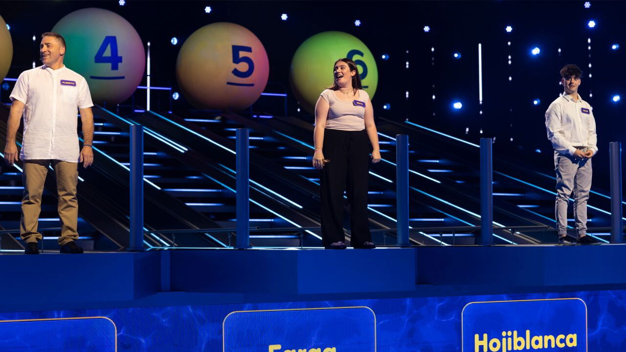 Juego de pelotas backdrop