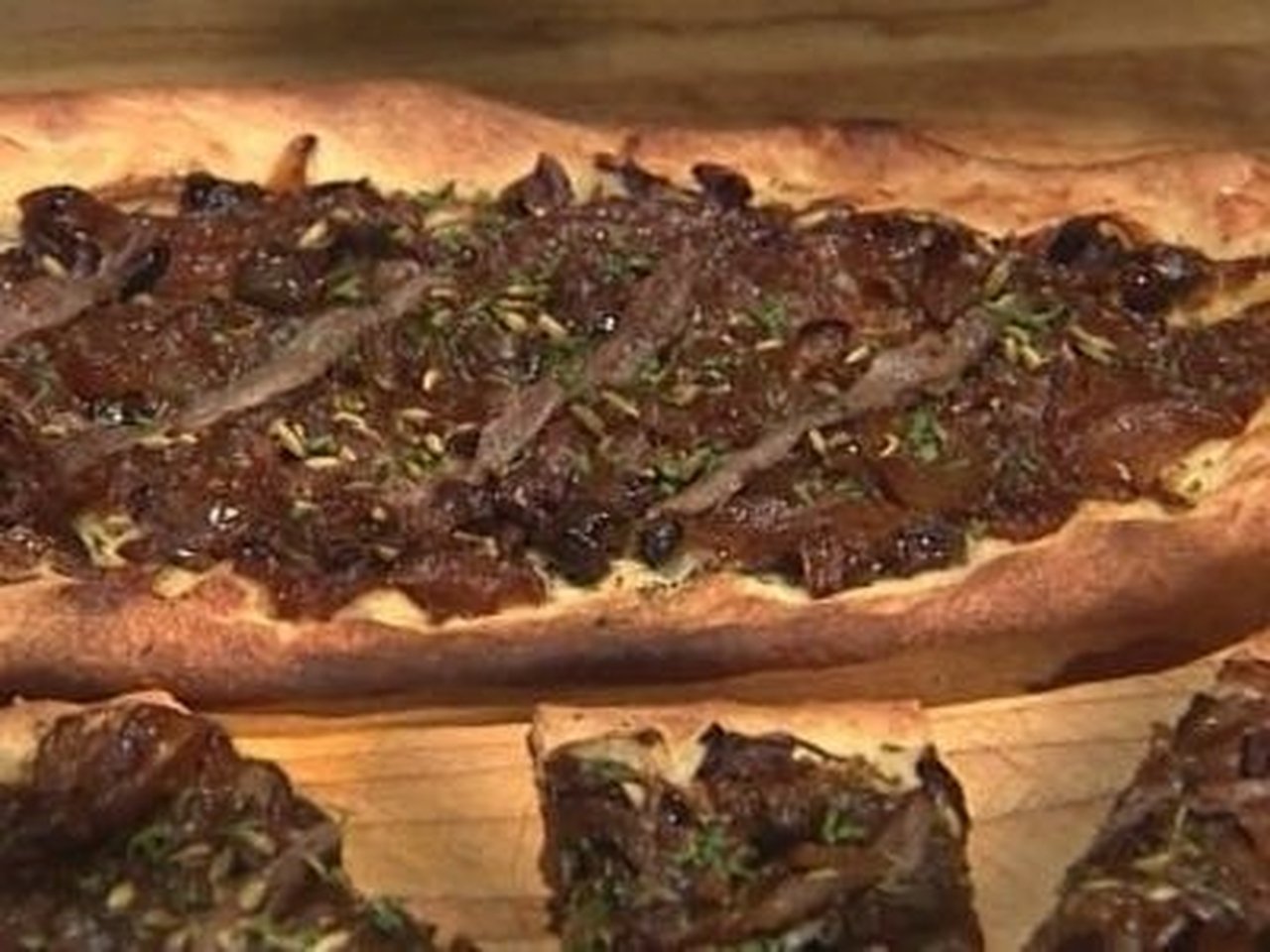 America's Test Kitchen - Season 5 Episode 16 : Pissaladière