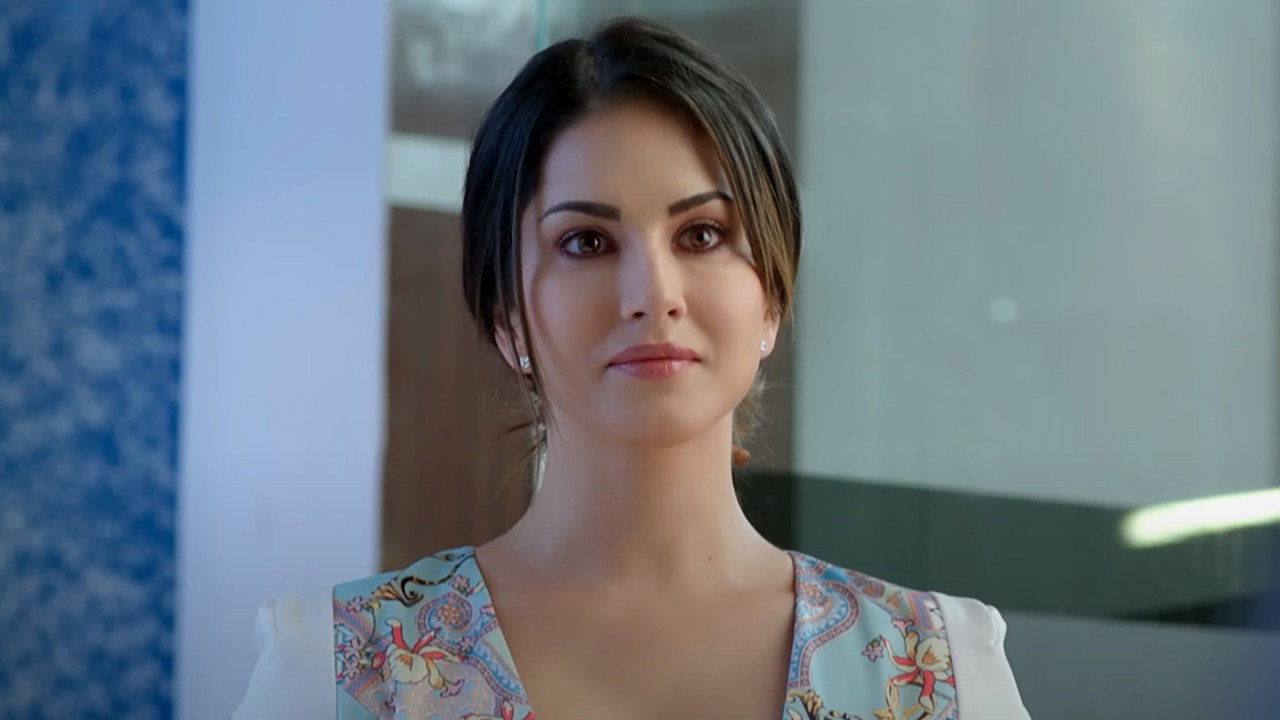 Beiimaan Love backdrop