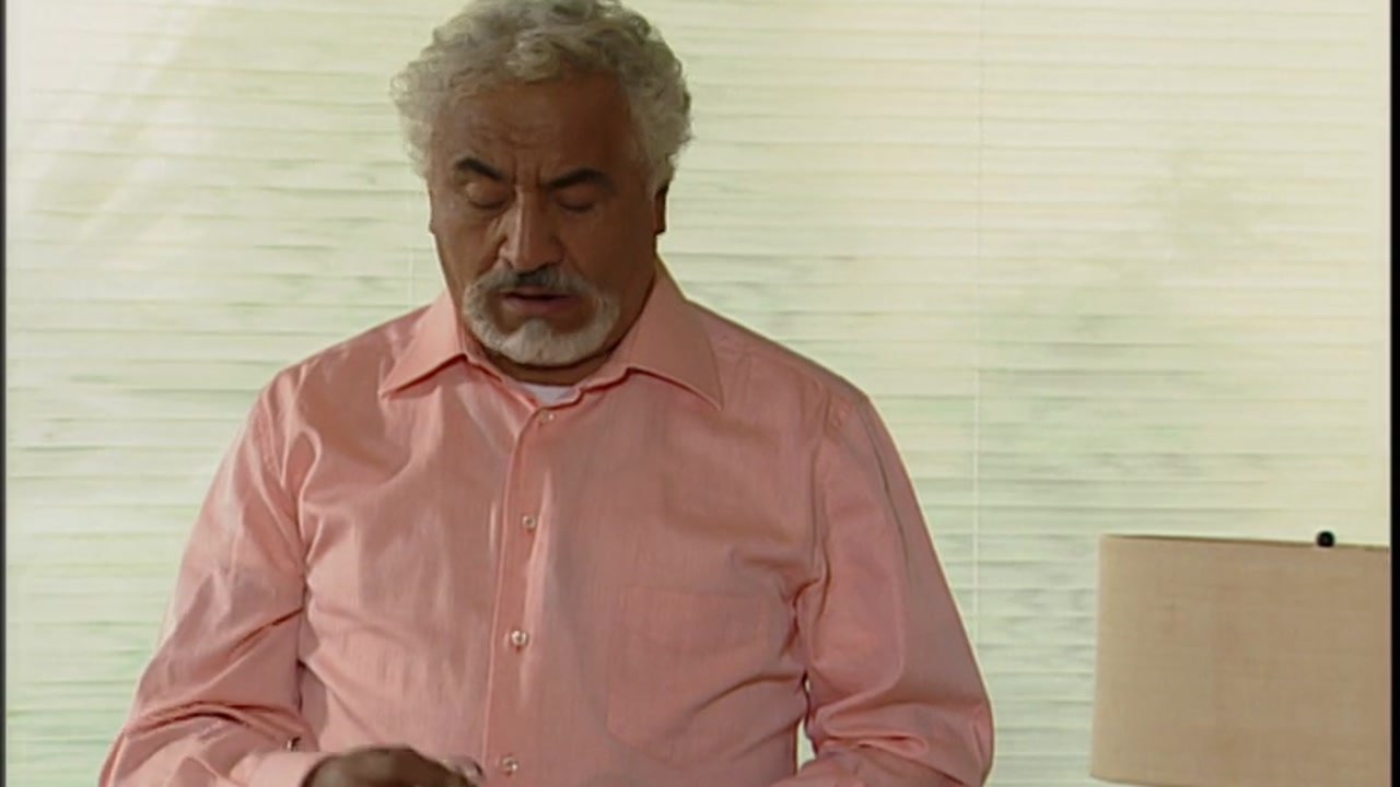 Rebelde - Season 2 Episode 97 : Un contrato para RBD