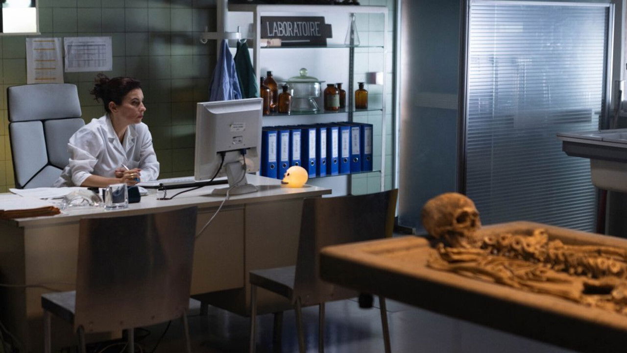 Les invisibles — Camélia