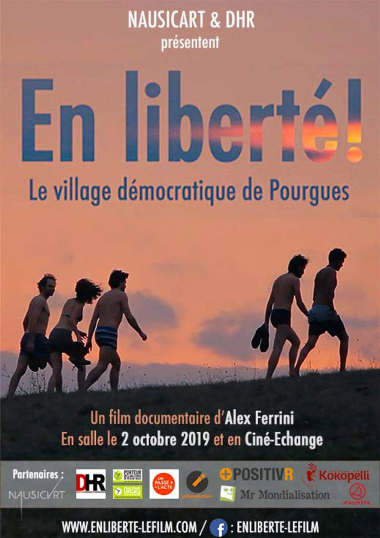 En liberté ! Le village démocratique de Pourgues filmaffisch