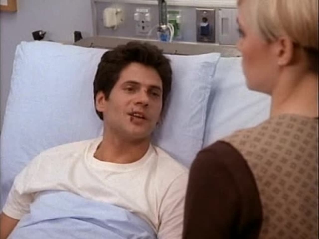 Melrose Place - Season 2 Episode 13 : Duet for One