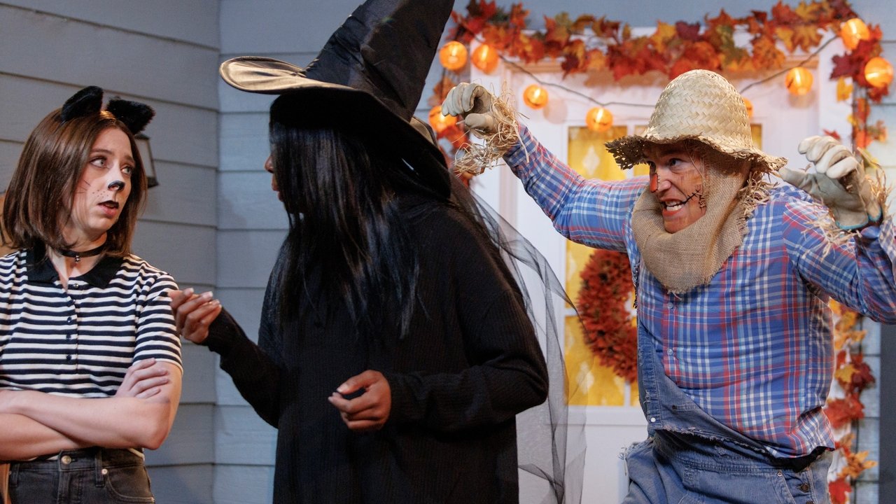 Studio C - Season 17 Episode 3 : A Secret Scarecrow