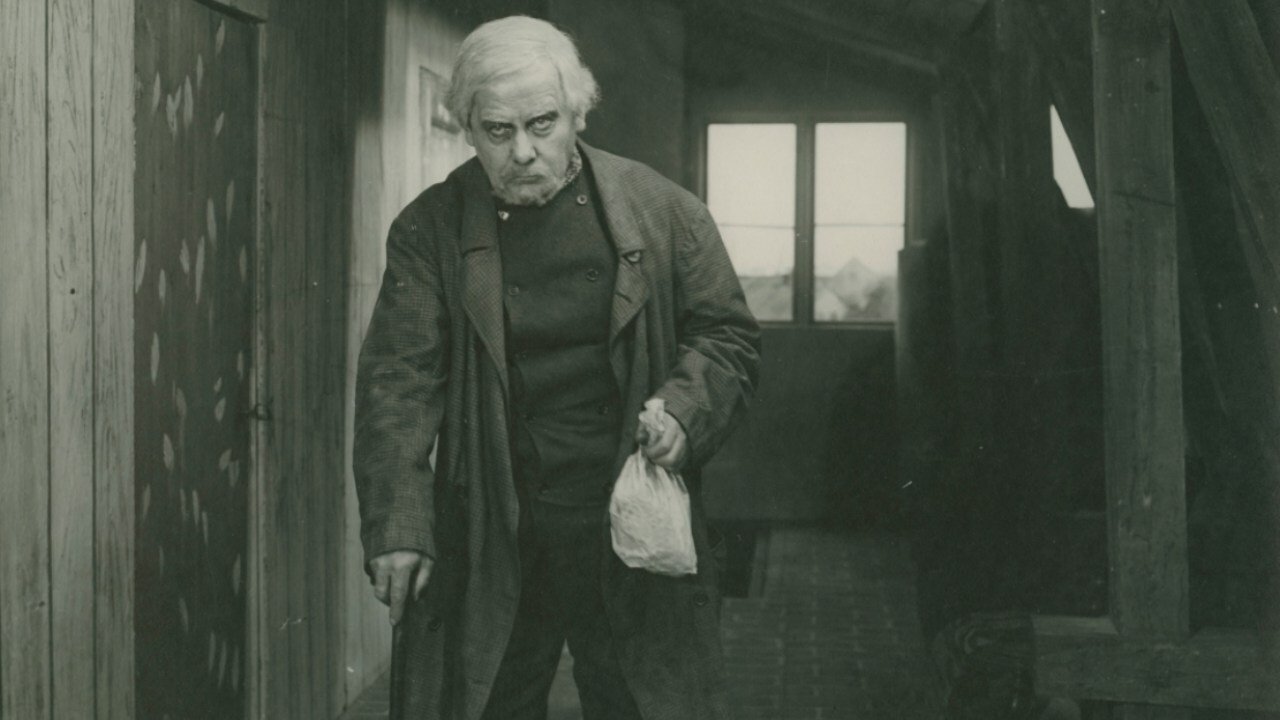 title image