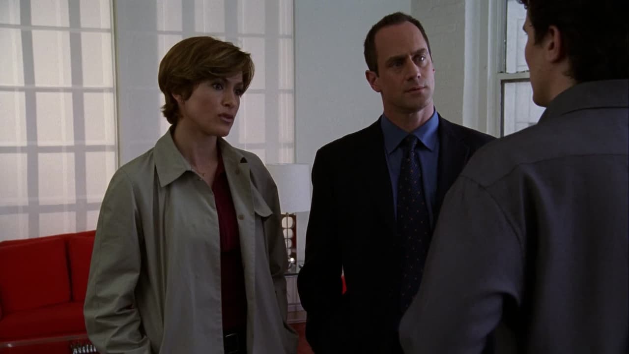 Law & Order: Special Victims Unit - Season 5 Episode 1 : Tragedy