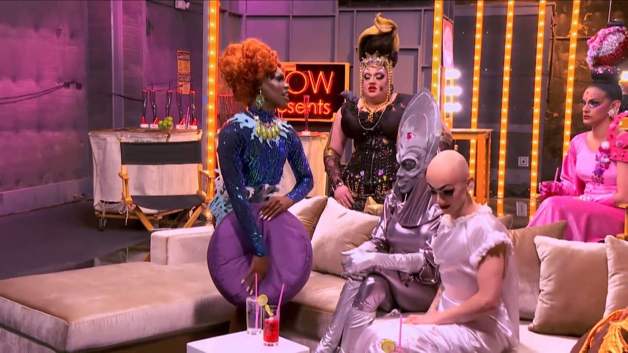 RuPaul's Drag Race: Untucked - Season 8 Episode 3 : Draggily Ever After