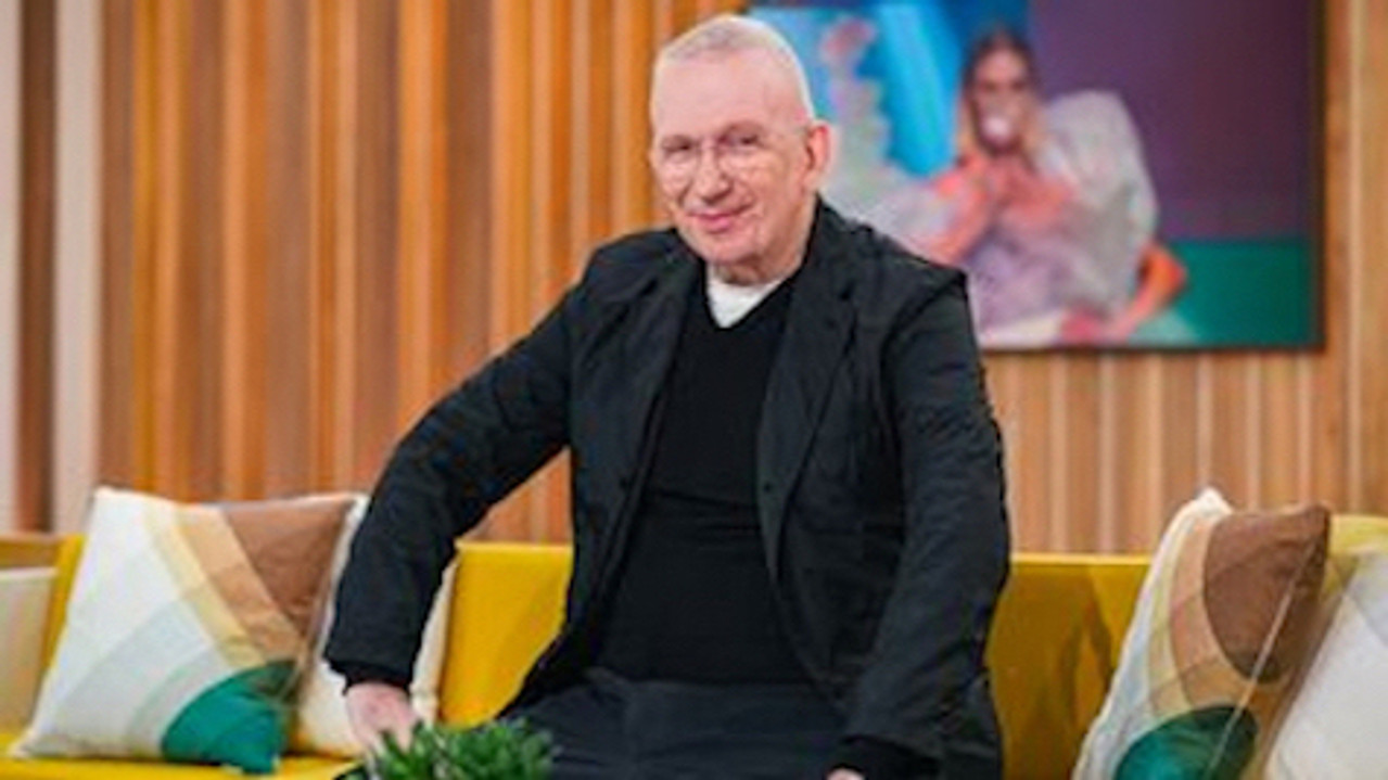 En aparté — Jean-Paul Gaultier