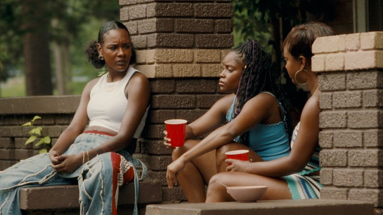 Girls Raised In the South - Season 1 Episode 1 : New Junt