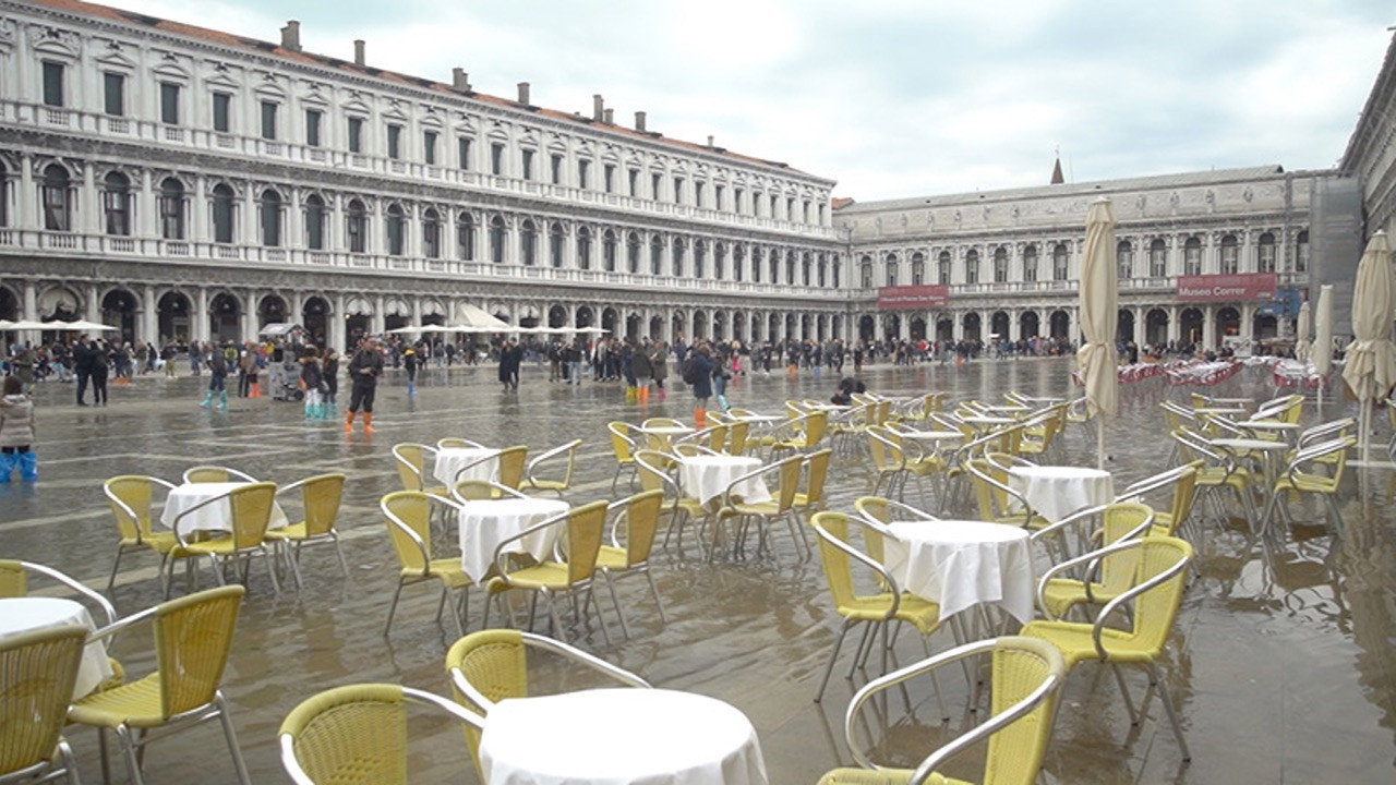 Retrouver Venise