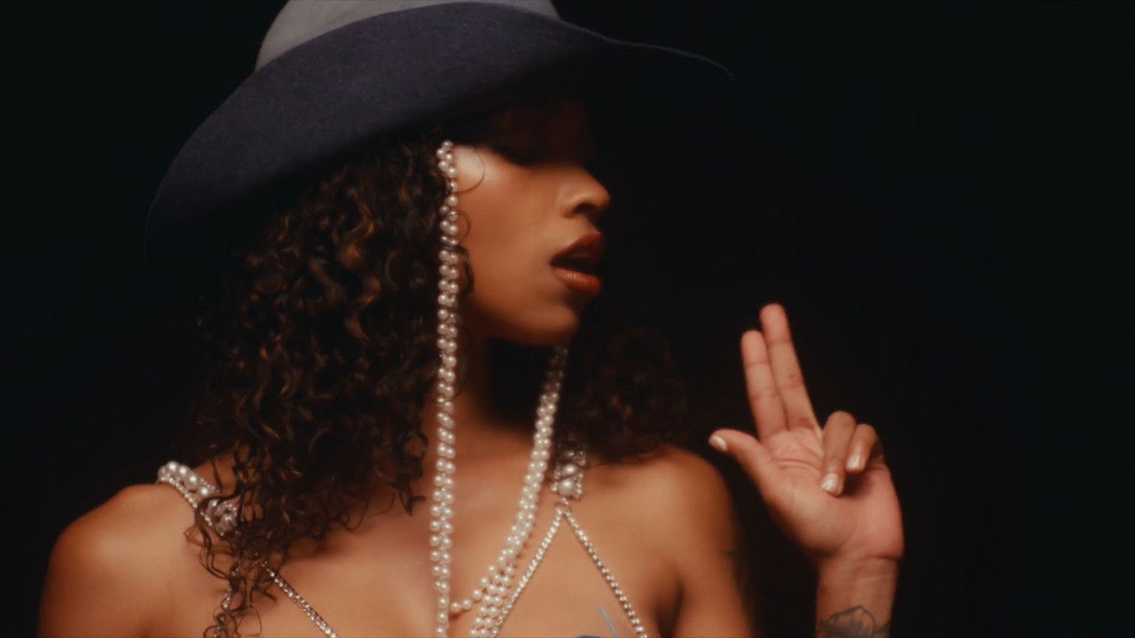 XConfessions 38 backdrop