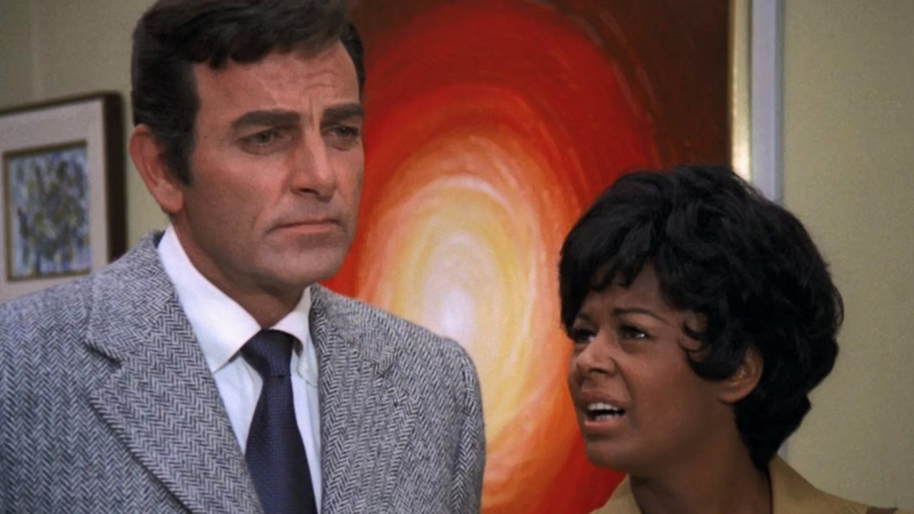 Mannix - Season 4 Episode 10 : To Cage a Sea Gull