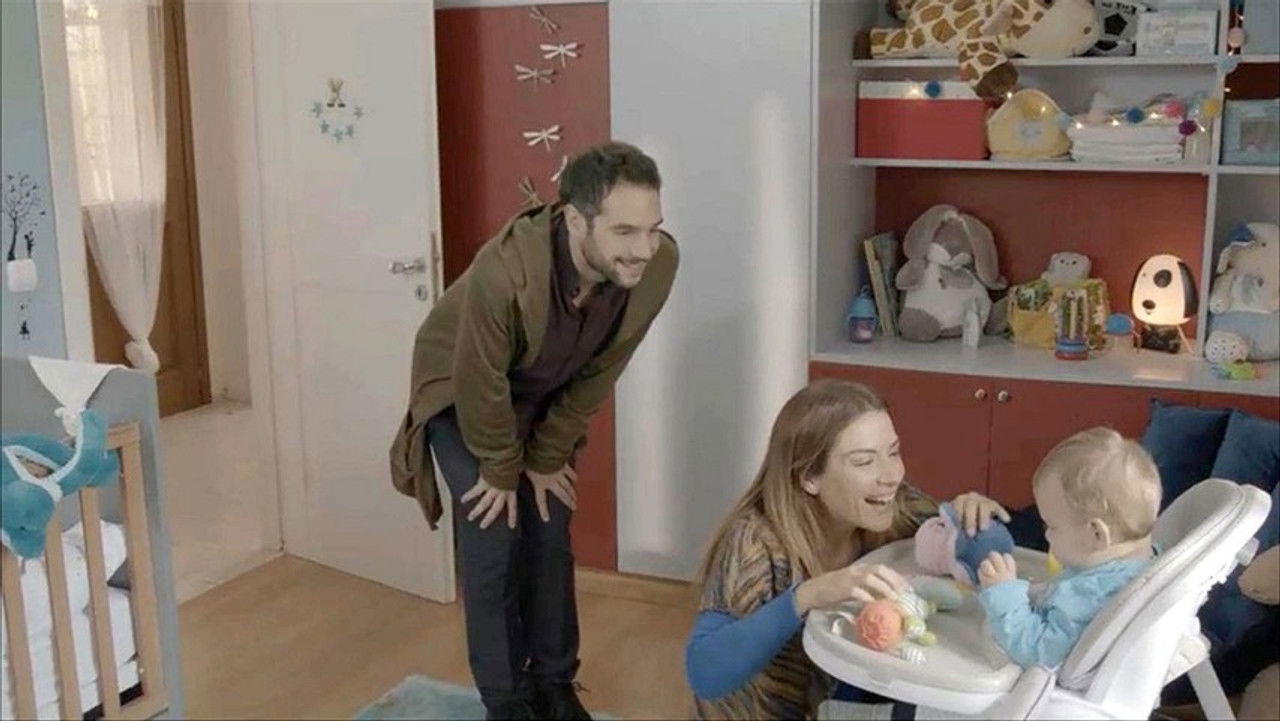 Σε Ξένα Χέρια — Épisode 40