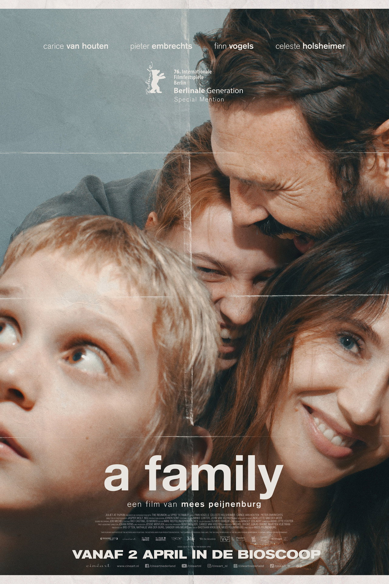 A Family filmaffisch
