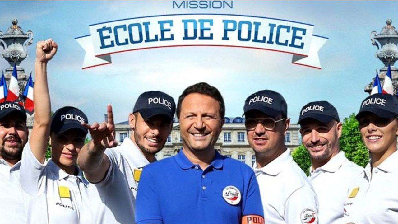 Les Touristes — Mission école de police (2)