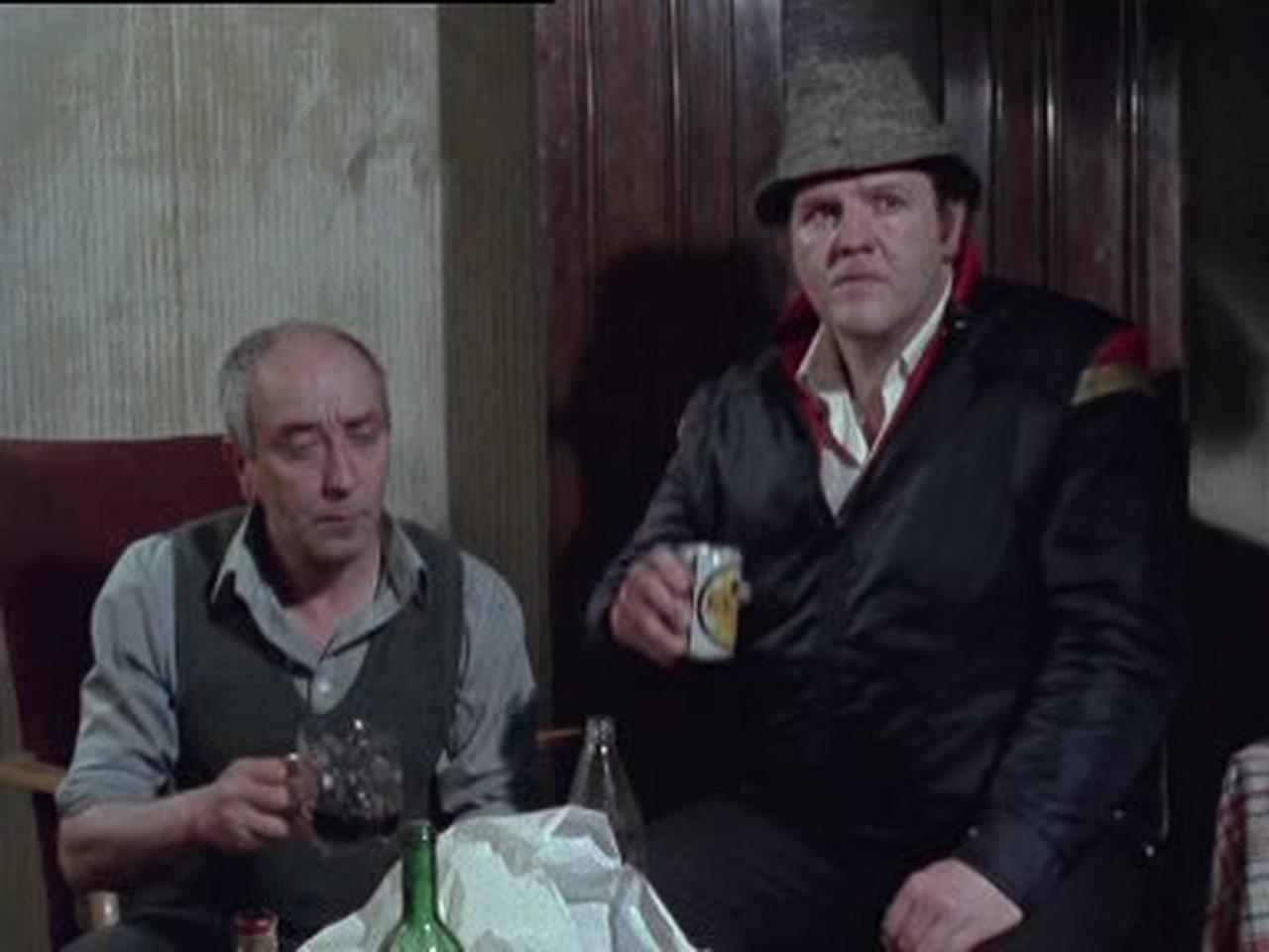 Minder - Season 1 Episode 3 : The Smaller They Are...