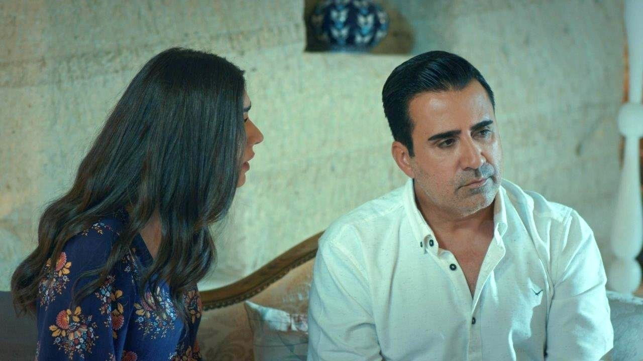 Aşk Ve Mavi — Épisode 4