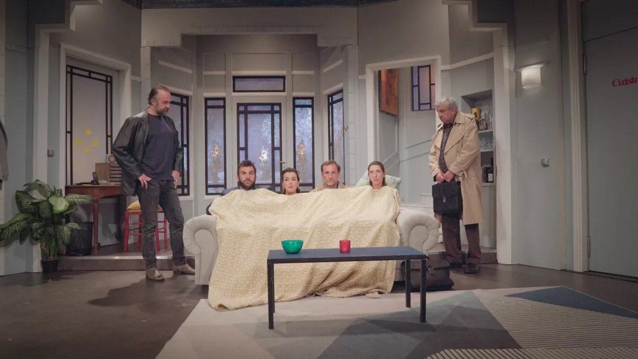 Espèces Menacées backdrop