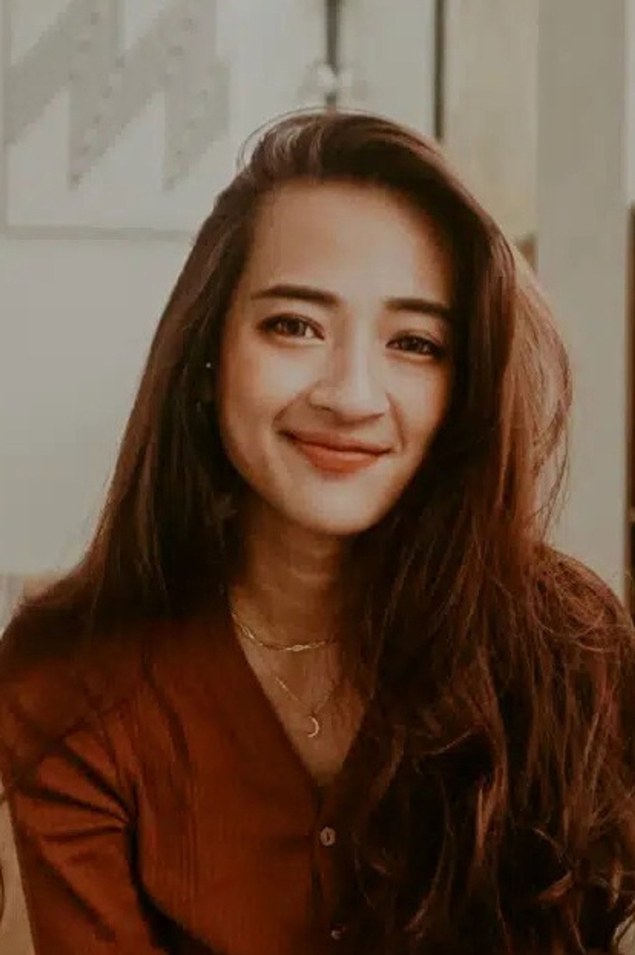 Debbie Rivinandya