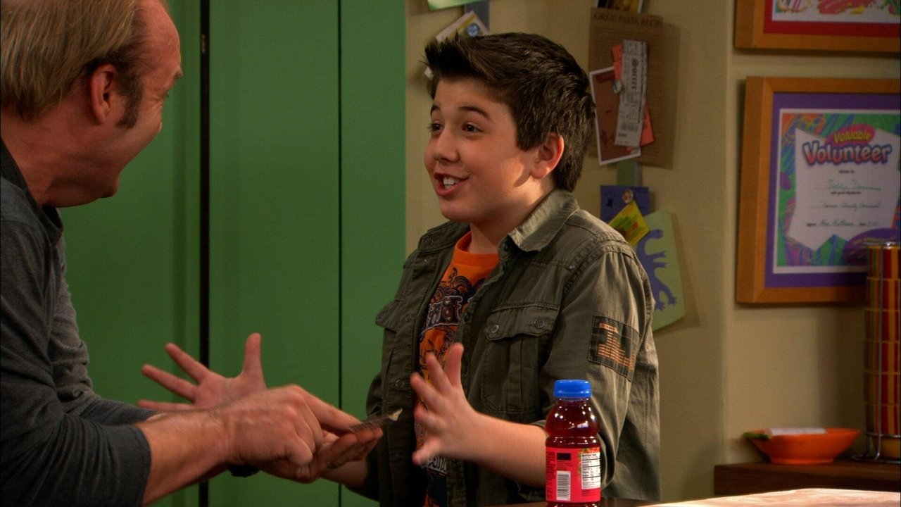 Good Luck Charlie - Season 2 Episode 16 : Monkey Business