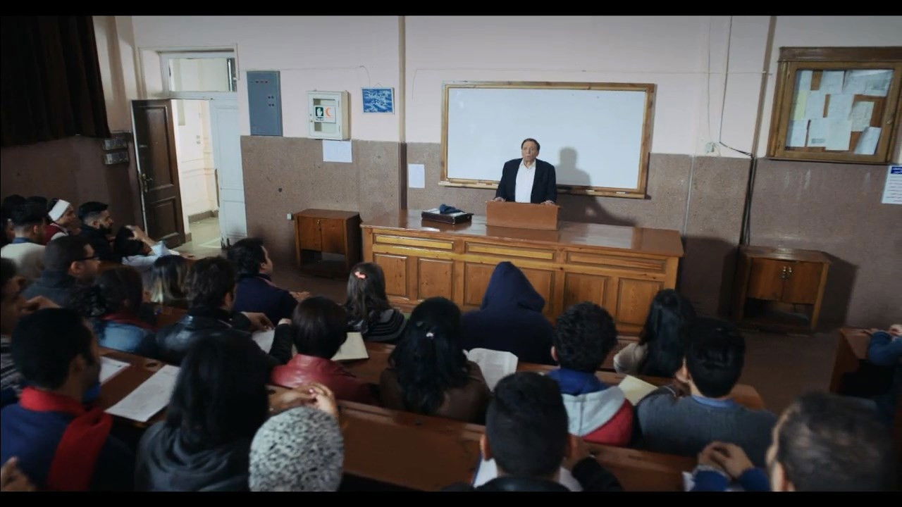 استاذ و رئيس قسم — Épisode 2