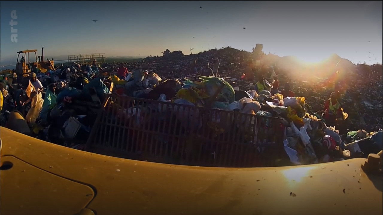 La Preuve par trois — Les déchets