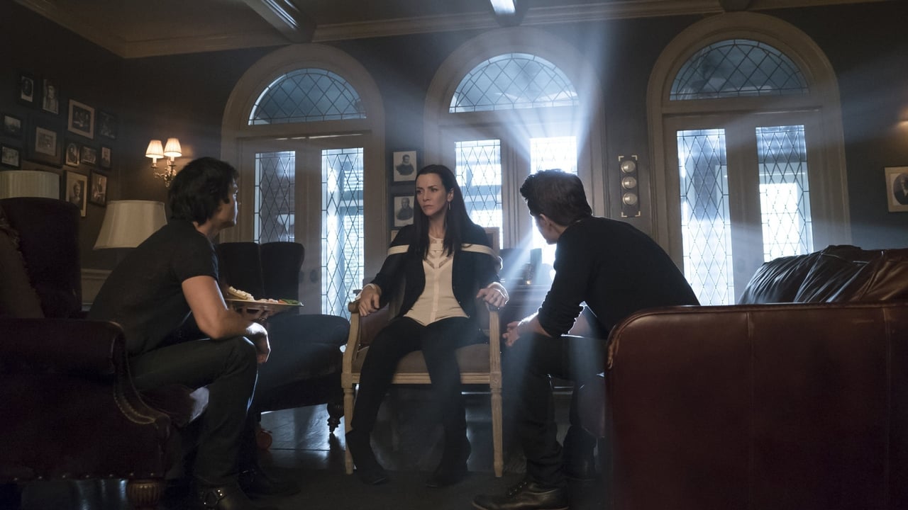 The Vampire Diaries - Season 7 Episode 7 : Mommie Dearest