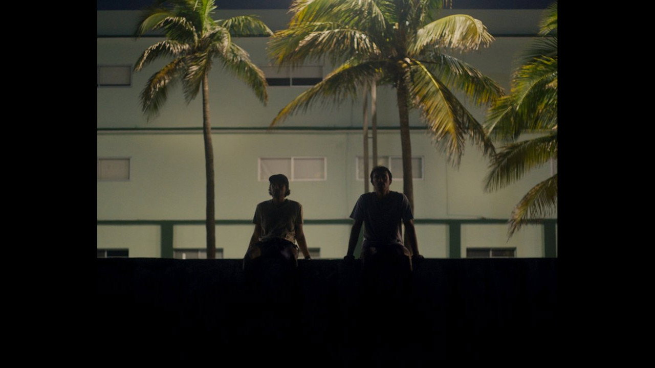 Días de Junio backdrop