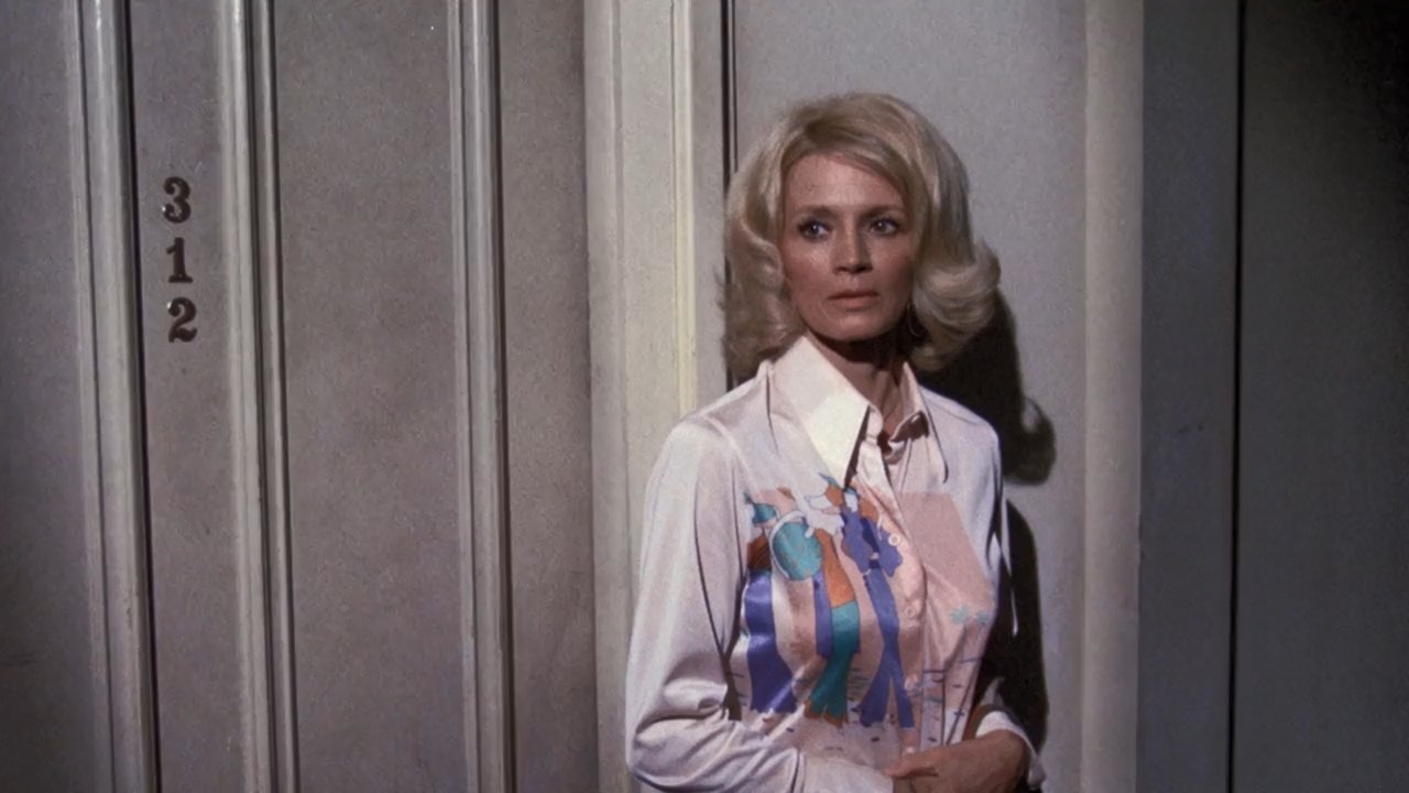 Police Woman - Season 3 Episode 13 : Night of the Full Moon