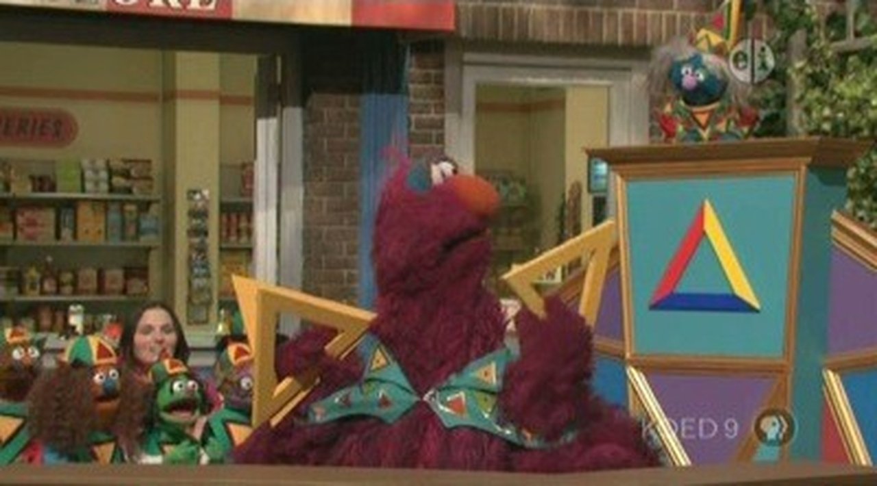 Sesame Street - Season 39 Episode 7 : Annual Triangle Toss