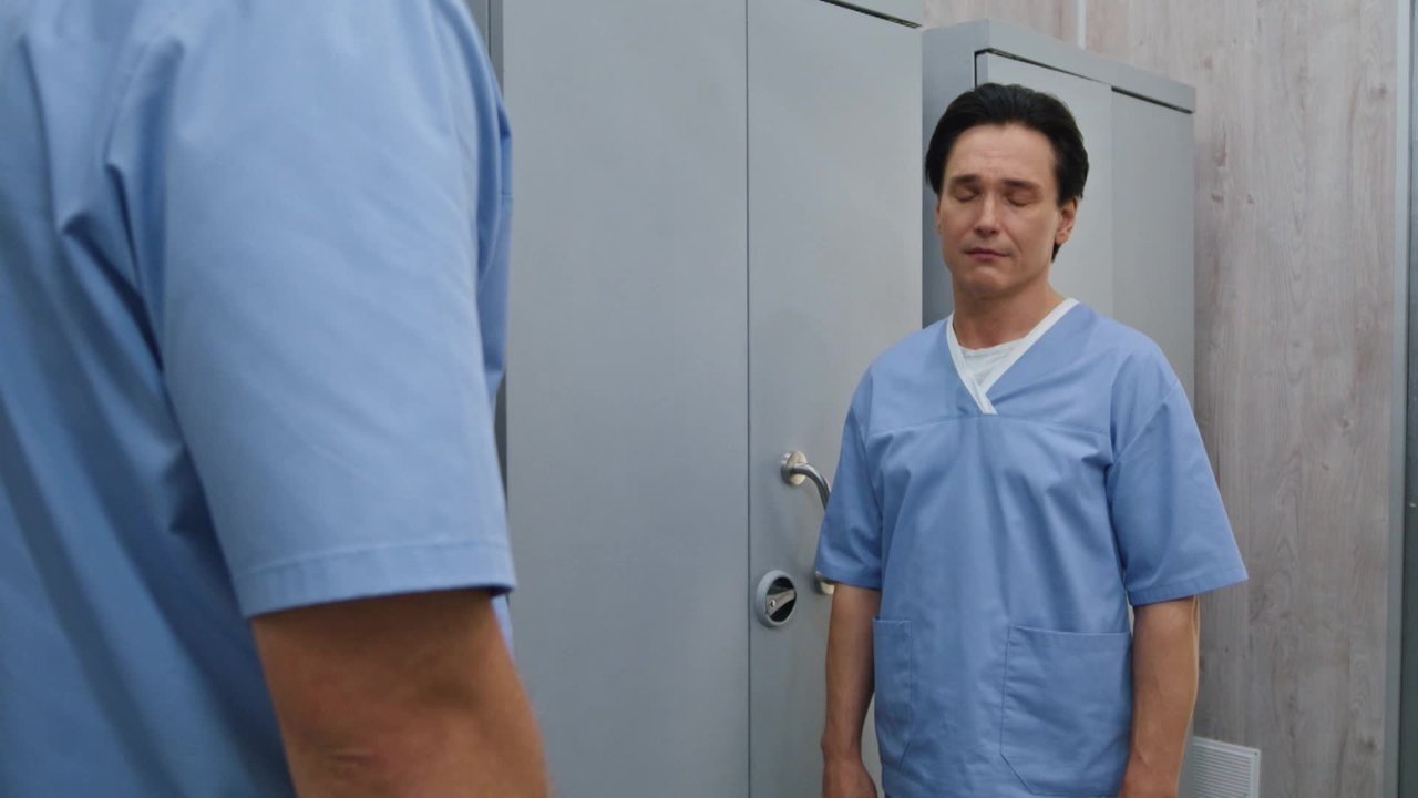 Female Doctor. New Life - Season 1 Episode 12 : Episode 12