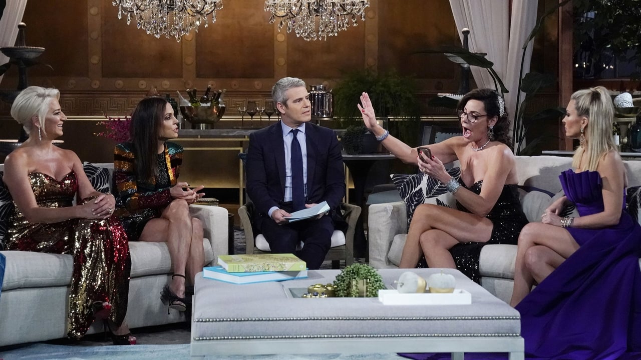 The Real Housewives of New York City - Season 11 Episode 18 : Reunion (1)