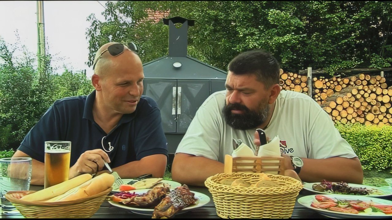 Yes, Boss! - Season 2 Episode 1 : Restaurace U Lojzíka - Županovice