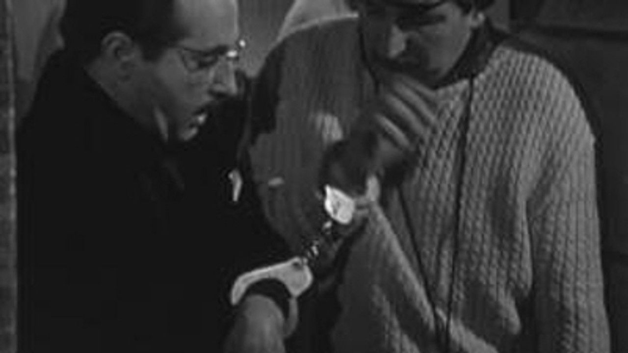 Les Sept de l'escalier 15 — Une affaire de menottes