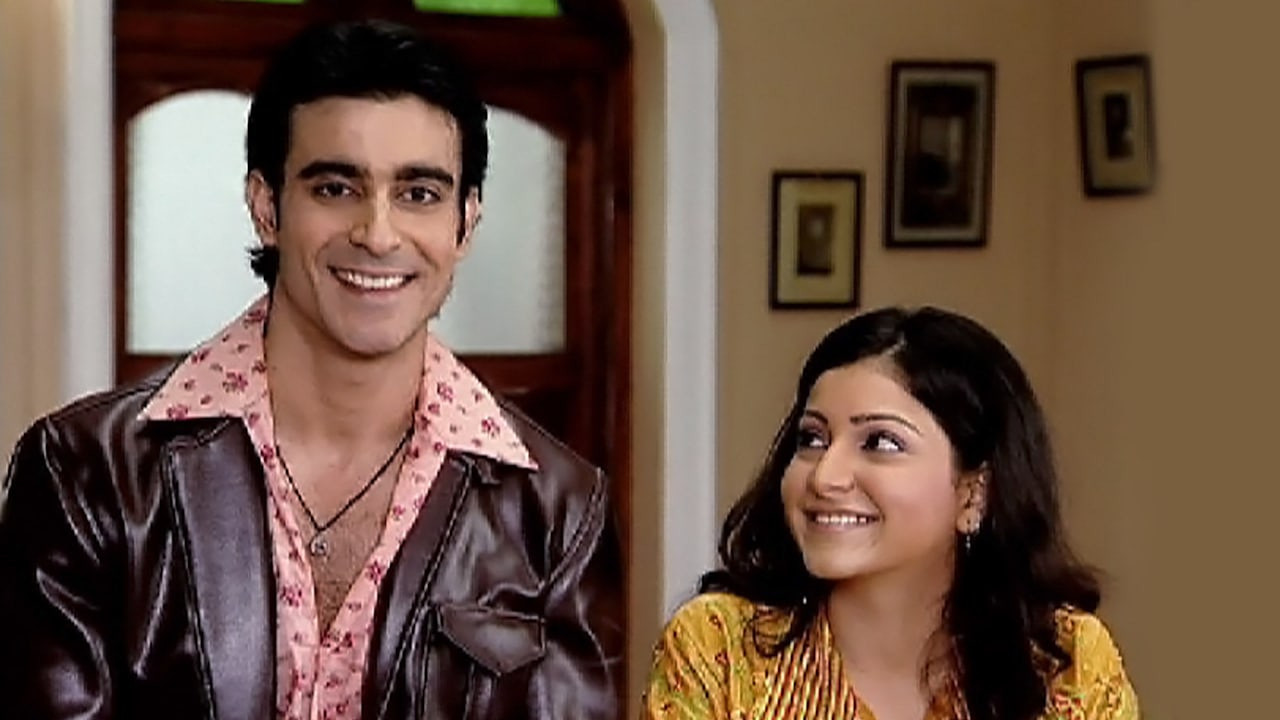 Baa Bahoo Aur Baby backdrop